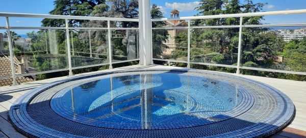Demi-journée détente et spa avec massage 60 min